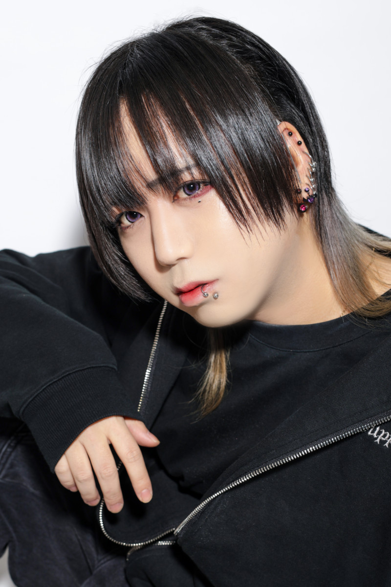 Eyes 本店所属スタッフのまおの肖像写真