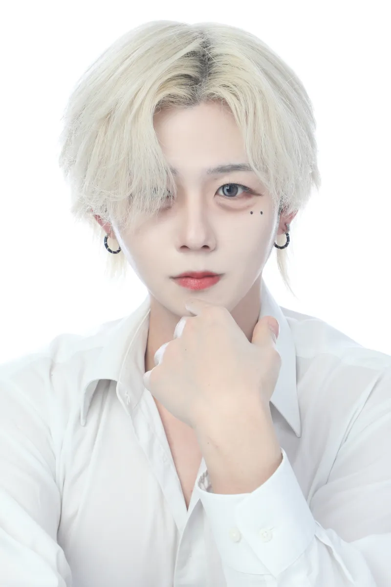 Eyes Noel所属スタッフの「玲斗」の肖像写真