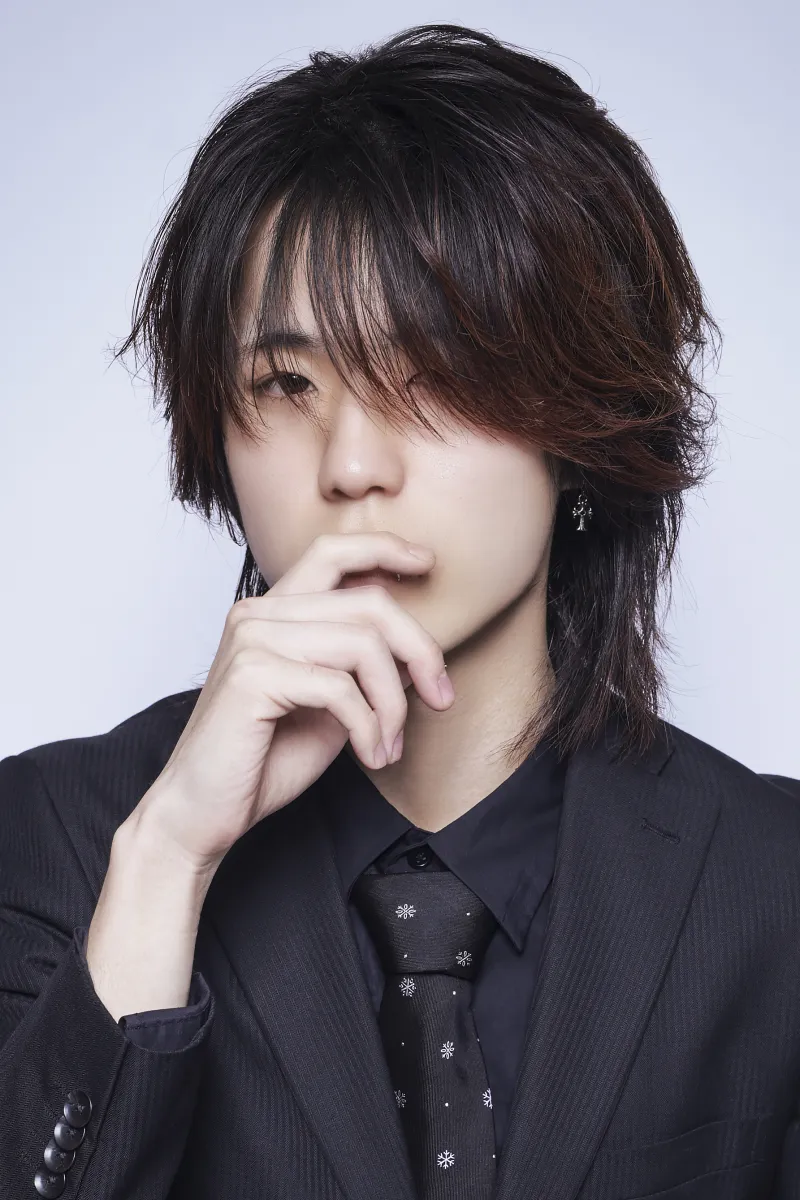 Eyes Lips所属スタッフのシンの肖像写真